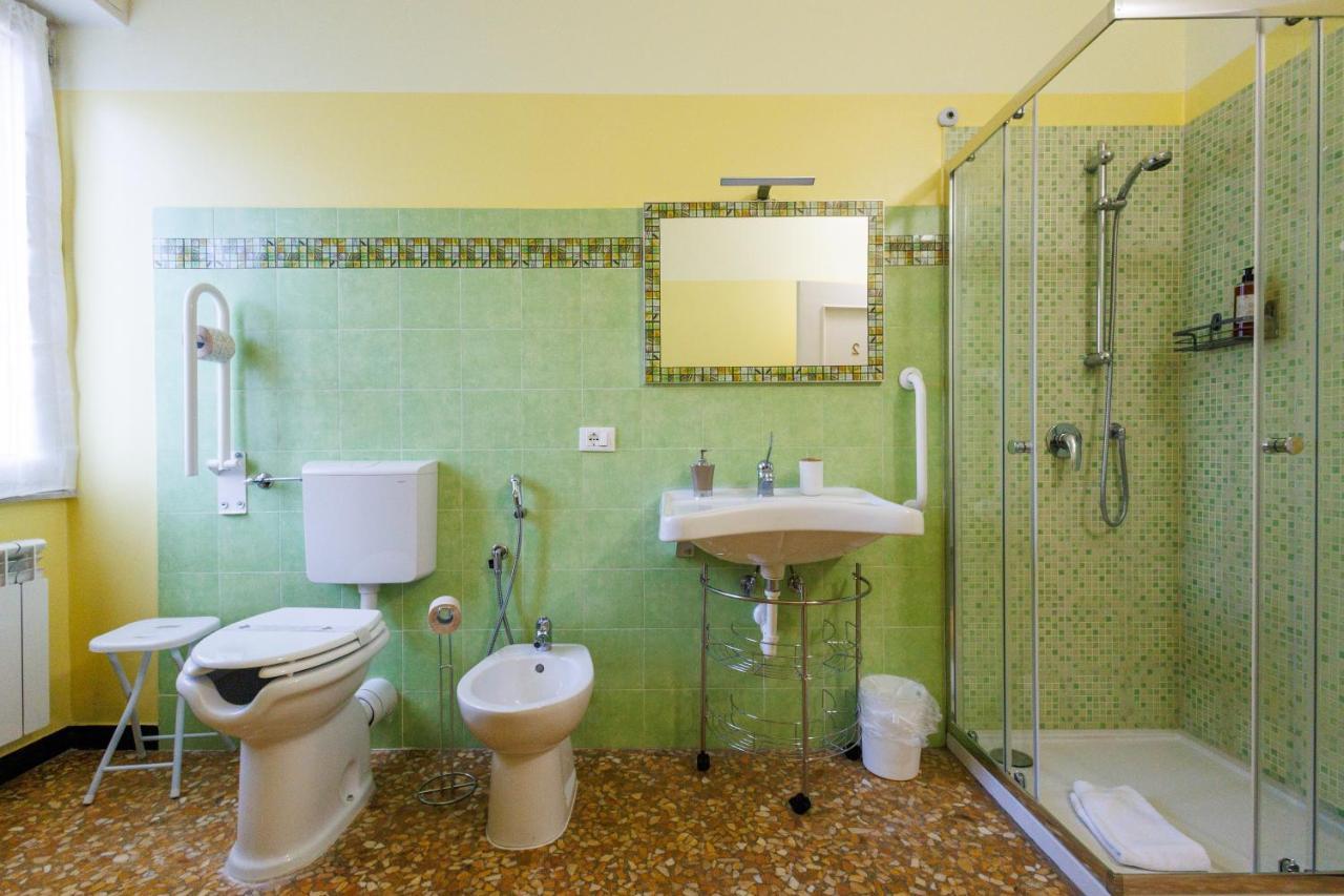Casa Vittoria Di San Martino Affittacamere Génova Exterior foto